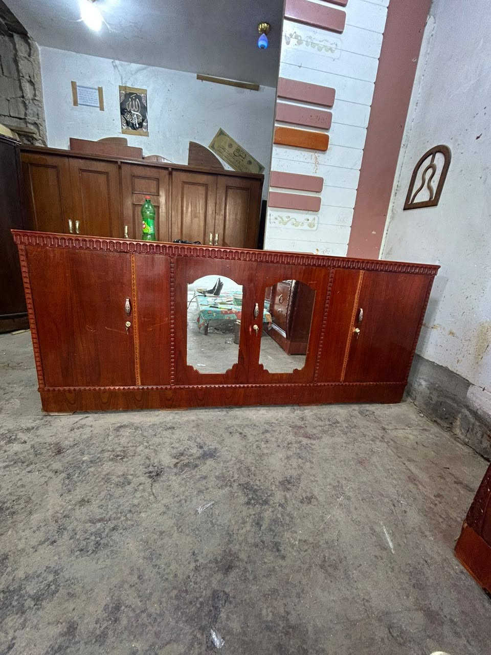 كنتور 5بوب حطاطة السعر 260الف
كنتور 3بوب حطاطة السعر 130الف
كنتور بابين حطاطة السعر 75الف 
بوفية 3مترات حطاطة سعر 125الف
بوفية مترين ونص حطاطة السعر 120الف
العنوان التاميم القادسية الاولى شارع المشاتل 
للأستفسار***********
