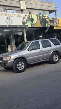 باسفندر • ٢٠٠٤ • قَسروك