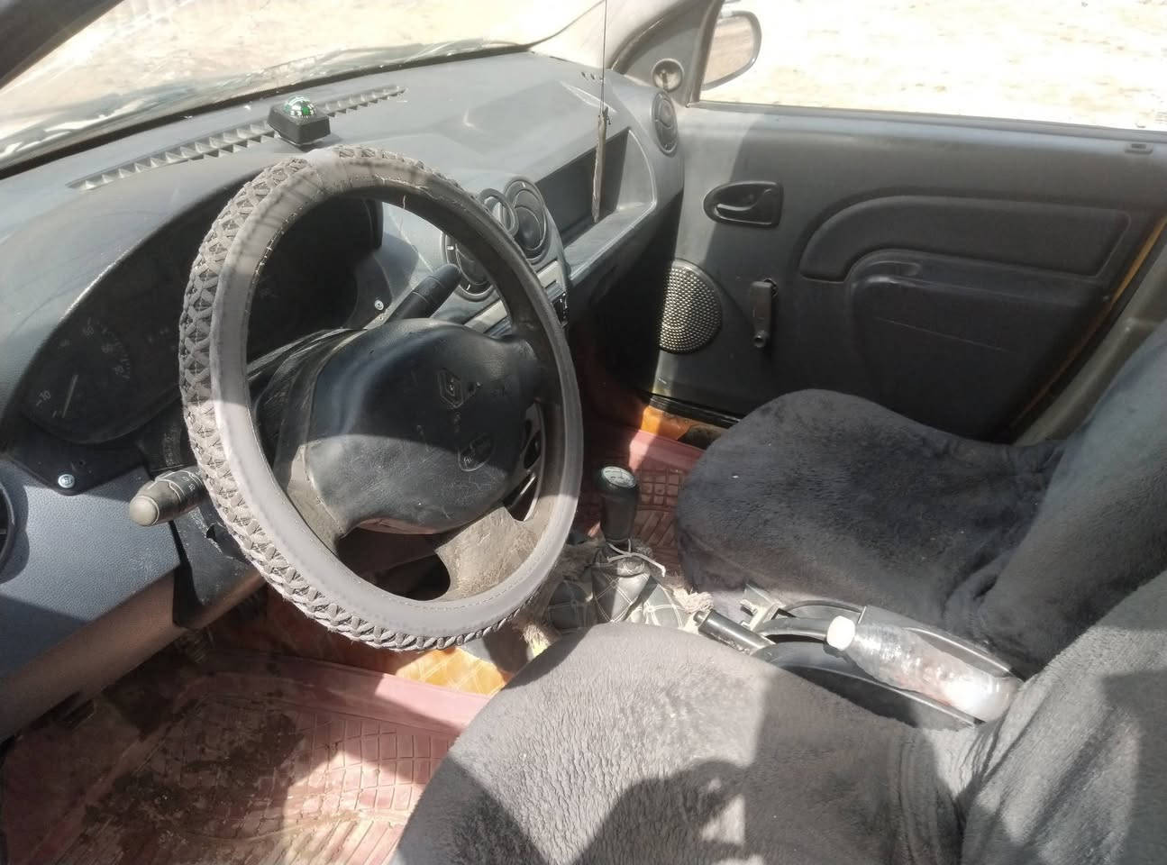 سلام عليكم رينو لوكان 9 لبيع سعر ٢٥عنوان سماوه سوير.                ‏‪0780 679 6528‬‏.
