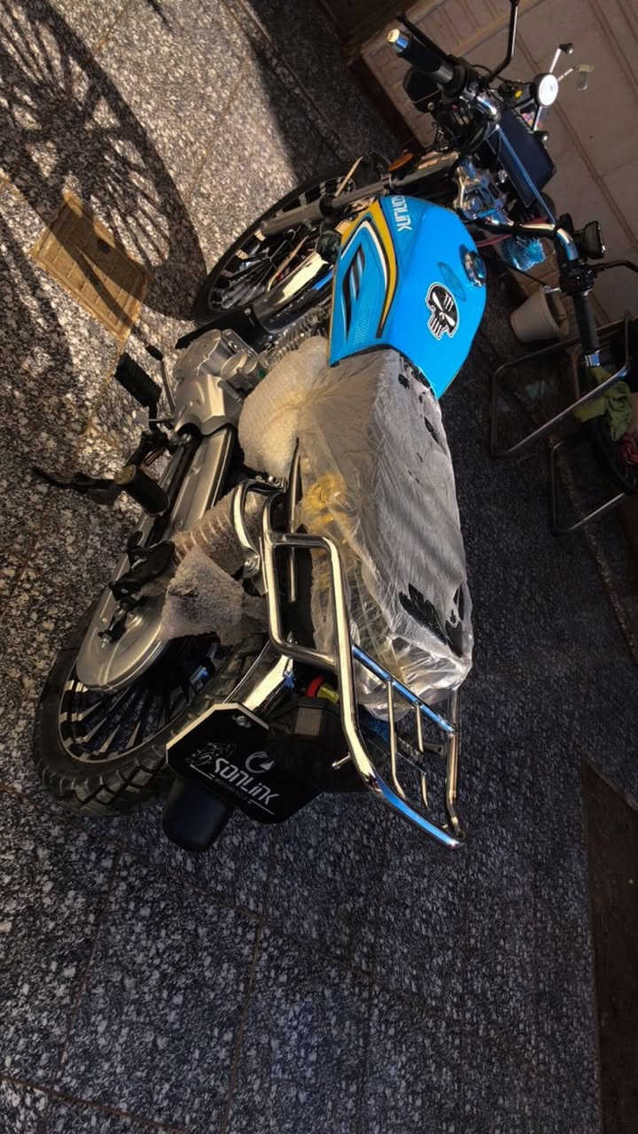 سلام عليكم دراجه أيراني للبيع نضافه فول صار أسبوع من مفتوح من الكارتون موديل 2025 منفيس موجود   السعر 875 بيه مجال مكينه 150  ***********
