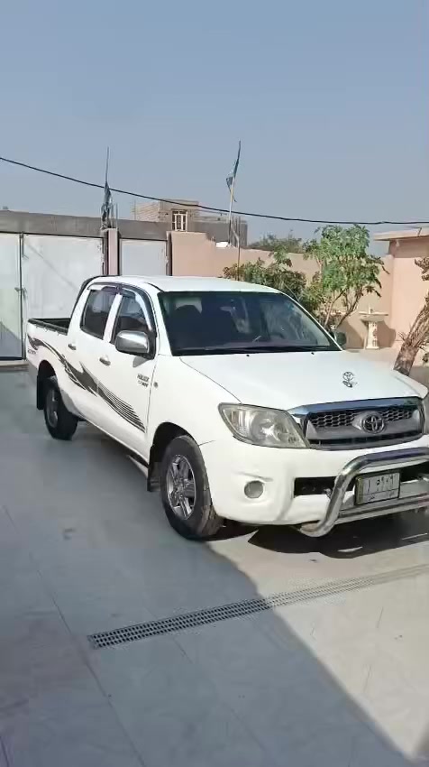 فلاونزه مديل 2011 شاصي 19 كويتي السعر 127 العنوان البصره الهوير جميع التفاصيل داخل المنشور فديو رقم الهاتف ***********
