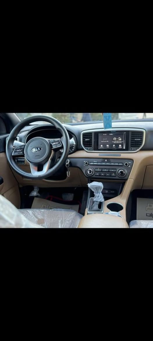 سبورتج ماروني 2020 خليجيه كفاله عامه فقط بيها حالوب قليل السياره باسمي وهذا رقمي *********** عنوان المشتل سعر 188 ماشيه 130
