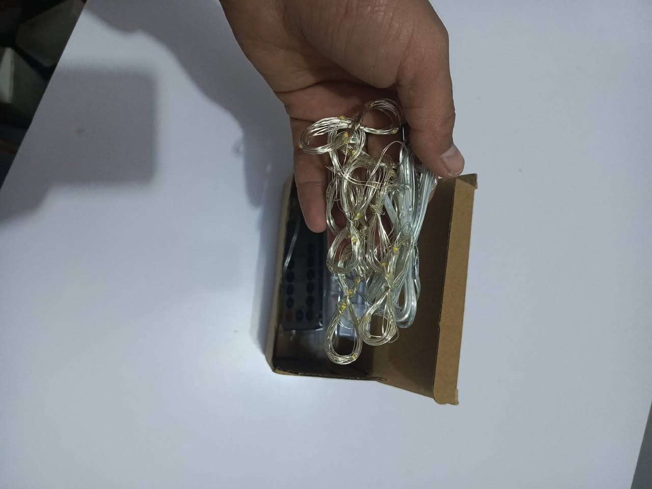 ,السلام عليكم غراض شلعه القطعه ٥ ابيع شلع ابيعهن ***********
