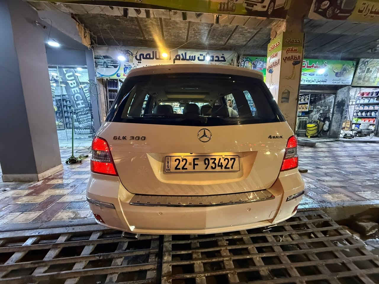 *********** السلام عليكم 
مرارسدس ٢٠١١كفاله عامه حته الدعميات بيه شخط بصيط بل جاملغ الخلفي وصبغته كد شبرين ماشيه ١٦٠حقيقي سياره جهزه من كلشي محرك وكير مكفولات فول الخير رقم أربيل تحويل عنوان ناصريه 
رقم تلفون
