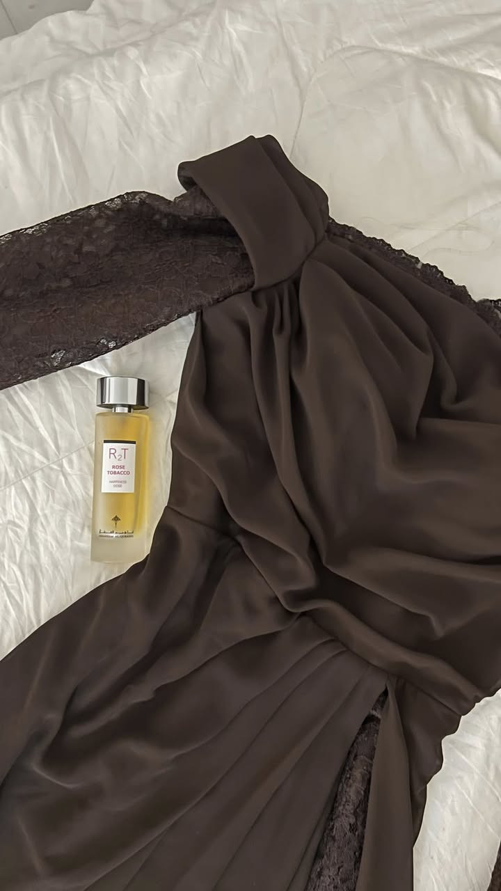 السلام عليكم فستان للبيع ❤️لون  بني يلبس   قياس 40/42
حبايب هذا الفستان يجنن باللبس للامانه 
مره وحده ملبوس ولمدة ساعة فقطط السعر خاص ، لتريده تكتب


**إذا كنت صاحب هذا الإعلان وتريد حذفه لأي سبب، رجاءا أرسل رسالة إلى الدعم الفني**