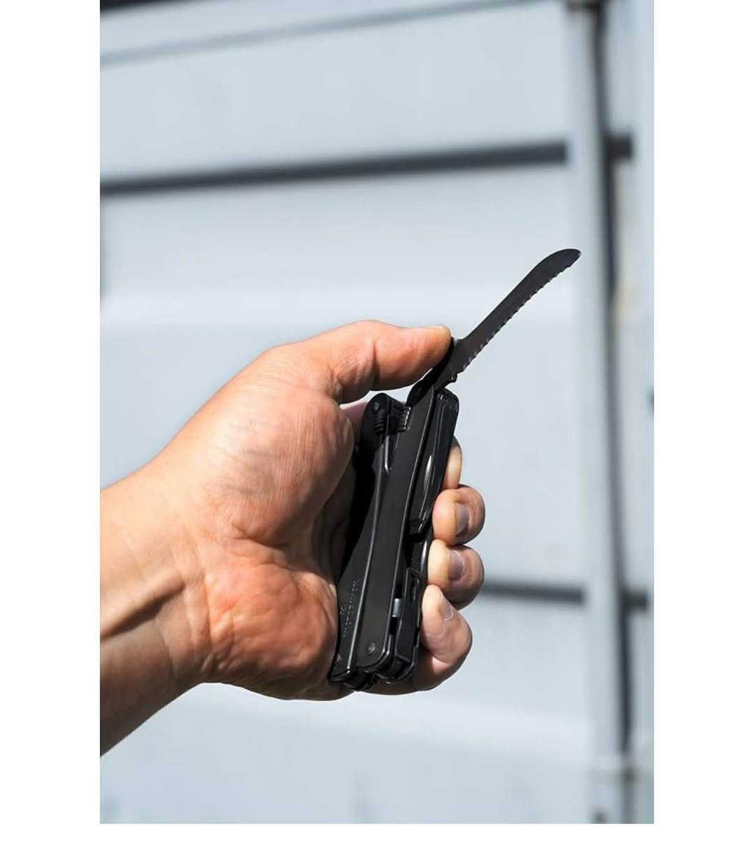 For sale is the premium Victorinox Swiss Tool Spirit MXBS, a Swiss-made masterpiece of engineering. This is the tactical black version, known for its sleek design and incredible durability. It features 24 lockable functions, including needle-nose pliers, a large blade, and a specialized belt cutter.
Key Features:
• One-Handed Opening: Quick access to the large blade and belt cutter.
• 24 Functions: Covers everything from repairs to outdoor survival.
• Tactical Black Finish: Burnished steel for a professional, low-glare look.
• Swiss Quality: Lifetime warranty on material and manufacturer defects.
• Portable: Comes with a durable black nylon pouch.
Perfect for EDC (Everyday Carry), camping, or professional trade work.
Kurdish Description (کوردی)
ناونیشان: ڤیکتۆرینۆکس سویس تووڵ سپێریت MXBS - ٢٤ کارە (ئەسڵی)
کورتە:
باشترین و بەهێزترین فرەکارەی جیهانی (Multi-tool) لە مارکەی Victorinox ی سویسری. ئەم مۆدێلە ڕەنگی ڕەشی تاتیکییە و زۆر دەگمەن و بەهێزە. ٢٤ ئامێری جیاوازی تێدایە کە هەموویان قفڵ دەبن بۆ سەلامەتی لەکاتی کارکردندا.
تایبەتمەندییەکان:
• کردنەوە بە یەک دەست: چەقۆ و قەتەرەکەی بە ئاسانی بە یەک دەست دەکرێنەوە.
• ٢٤ کاری جیاواز: هەموو ئەو ئامێرانەی تێدایە کە بۆ ناوماڵ، ناو ئۆتۆمبێل، یان گەشت و سەیران پێویستن.
• کوالێتی سویسری: دروستکراوی وڵاتی سویسرا و زۆر پتەوە.
• لەگەڵیدایە: کێفێکی ڕەشی کوالێتی بەرزی نایلۆن بۆ هەڵگرتنی لە قاییش.
بۆ ئەوانەی بەدوای کوالێتی یەکەم و ئامێری ئەسڵیدا دەگەڕێن.
Arabic Description (العربية)
العنوان: فيكتورينوكس سويس تول سبيريت MXBS - ٢٤ وظيفة (أصلي)
الوصف:
للبيع أداة Victorinox Swiss Tool Spirit MXBS المتعددة الاستخدامات، صناعة سويسرية أصلية. هذا الإصدار باللون الأسود التكتيكي المتميز بتصميم أنيق ومتانة فائقة. تحتوي الأداة على ٢٤ وظيفة مختلفة قابلة للقفل لضمان الأمان أثناء الاستخدام.
المميزات الرئيسية:
• فتح بيد واحدة: سهولة الوصول للسكين الكبيرة وقاطع الأحزمة بسرعة.
• ٢٤ وظيفة: تشمل زرادية، مفكات، مقص، وغيرها من الأدوات الضرورية.
• ستانلس ستيل أسود: مظهر احترافي ومقاوم للظروف الصعبة.
• جودة سويسرية: أداة تعيش مدى الحياة ومصممة للأعمال الشاقة.
• الملحقات: تأتي مع حافظة (جراب) نایلون أسود أصلي.
مثالية للاقتناء الشخصي، التخييم، أو المهنيين. أربيل, العراق


**إذا كنت صاحب هذا الإعلان وتريد حذفه لأي سبب، رجاءا أرسل رسالة إلى الدعم الفني**