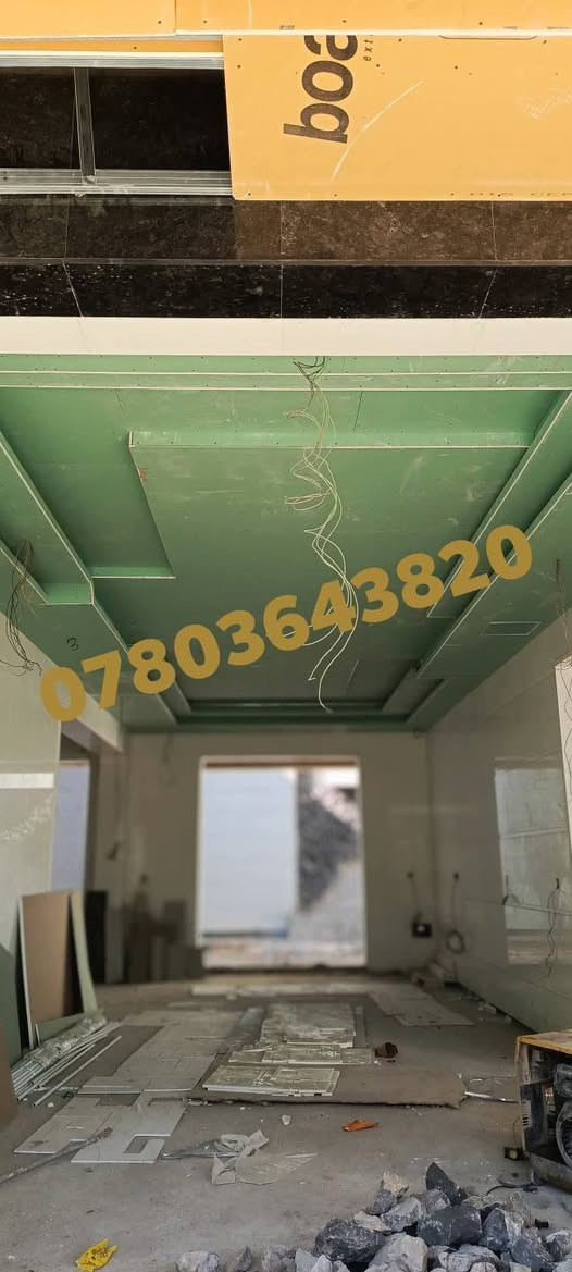 سلام عليكم 
عمل ديكور جبس بورد + بوردكس 😍
بديل خشب  +  بديل رخام🏯 
شيبورد
سقف مربعات شرايط 
عمل سحب جبس عربي +واجهات فوم🏚🏘 
معجون + صبغ + كهرباء 🌅
للتواصل  واتساب 
***********
