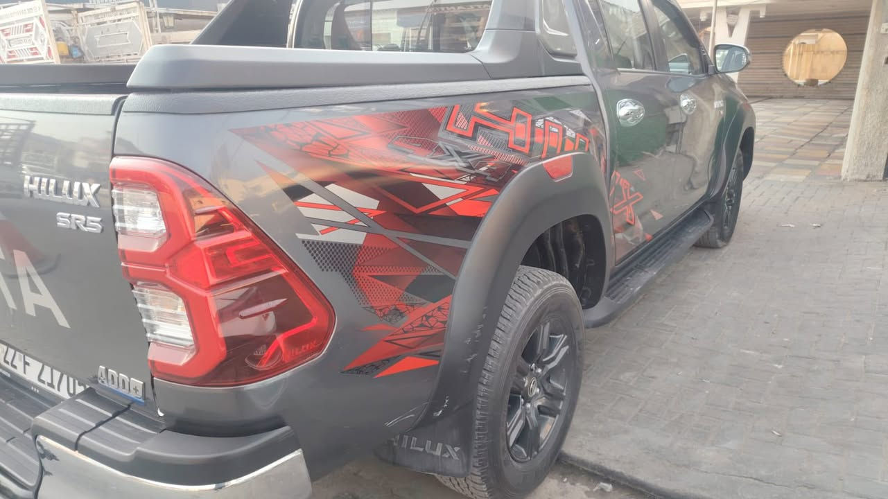 السلام عليكم
هايلوكس TRDموديل 2023رقم اربيل
السيارة جديدة ماشيه ٢١الف مكفوله عام 
العنوان بغداد حي الجامعه
السعر 38$
***********
***********
اتصل وبخدمتك
