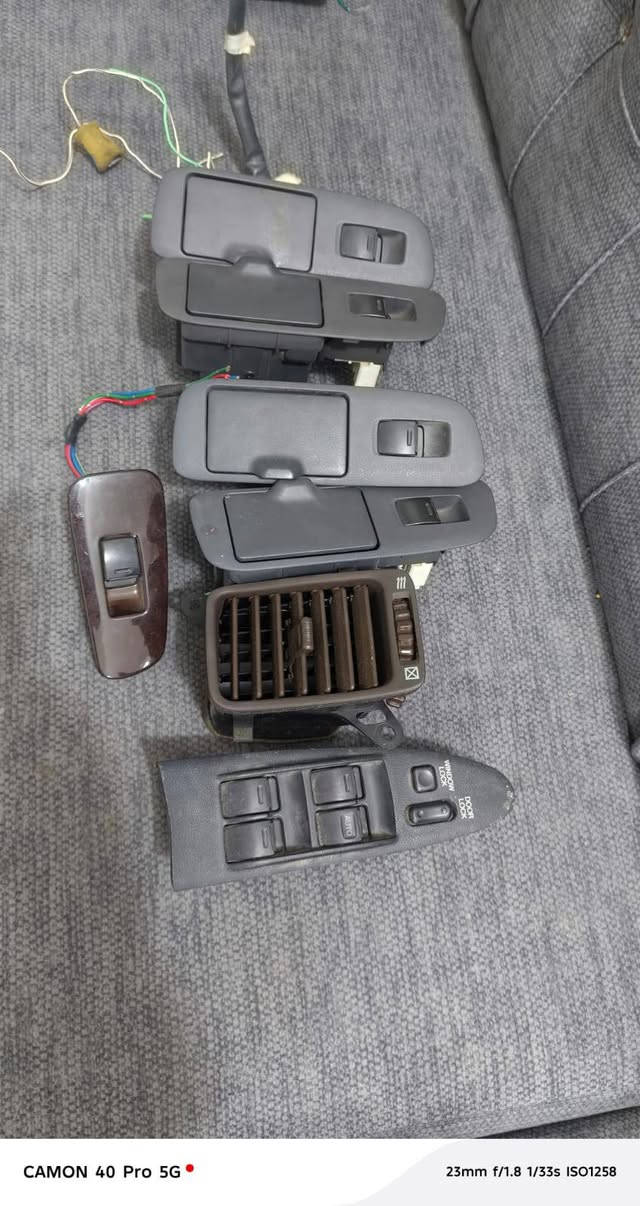 سلام عليكم غراض بطه كله حاويه مكان ميسان/***********
