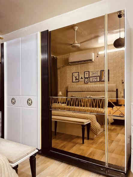 غرفه تركي مودرن 9قطع نضيفة مابيهه اي ضرر مكاني بغداد للاستفسار ‭0771 227 1579‬
