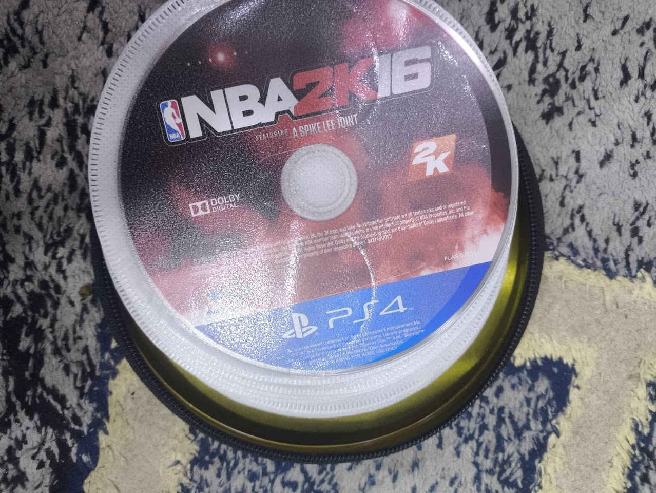 سلام عليكم
بلي 4ويا هاي القراص الي موضحه بل صوره كلهن شغالات 
جديد ستوني ماخذه ويا كارتونته صارلي شهر من اخذته ذاكرته 500 ويا هارد خارجي 500كيكا يعني 1تيرا ويا 3يدات


**إذا كنت صاحب هذا الإعلان وتريد حذفه لأي سبب، رجاءا أرسل رسالة إلى الدعم الفني**