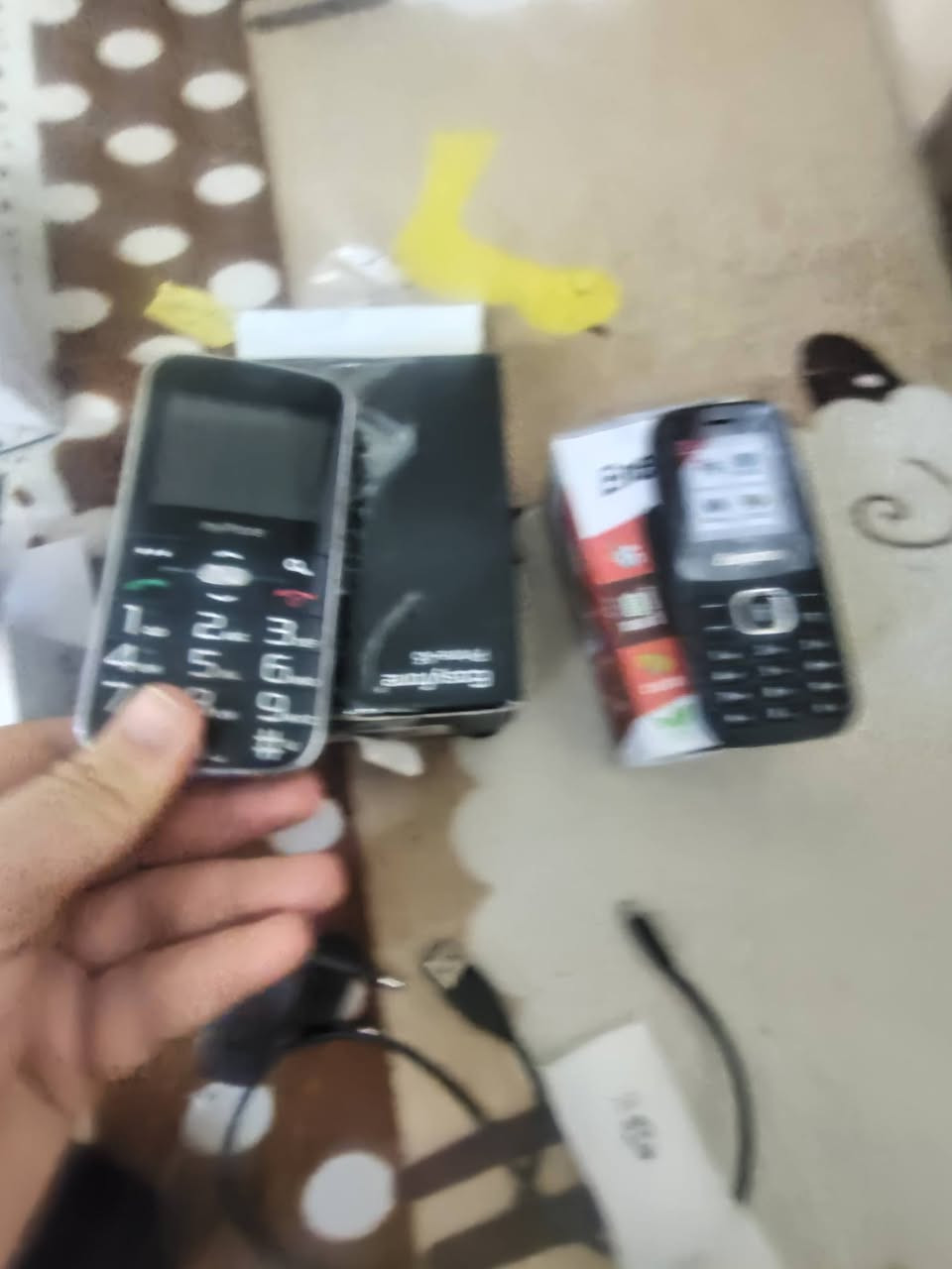 تلفونات عدد 11 قطعه مال امزون شرط الفحص
سعر القطعه 10 سعر كل الكميه 90 قفل


**إذا كنت صاحب هذا الإعلان وتريد حذفه لأي سبب، رجاءا أرسل رسالة إلى الدعم الفني**