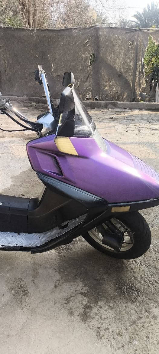 السلام عليكم فيوجن للبيع مفتوحه مره واحده عند احمد الخليجي الدراجه نظيفه ومعدل وشالعه خير من الله كفرات نظيفه تجي وتفحص السعر 750 وبيها مجال  مكان نجف ام عباسيات قرب معمل البيبسي ***********
