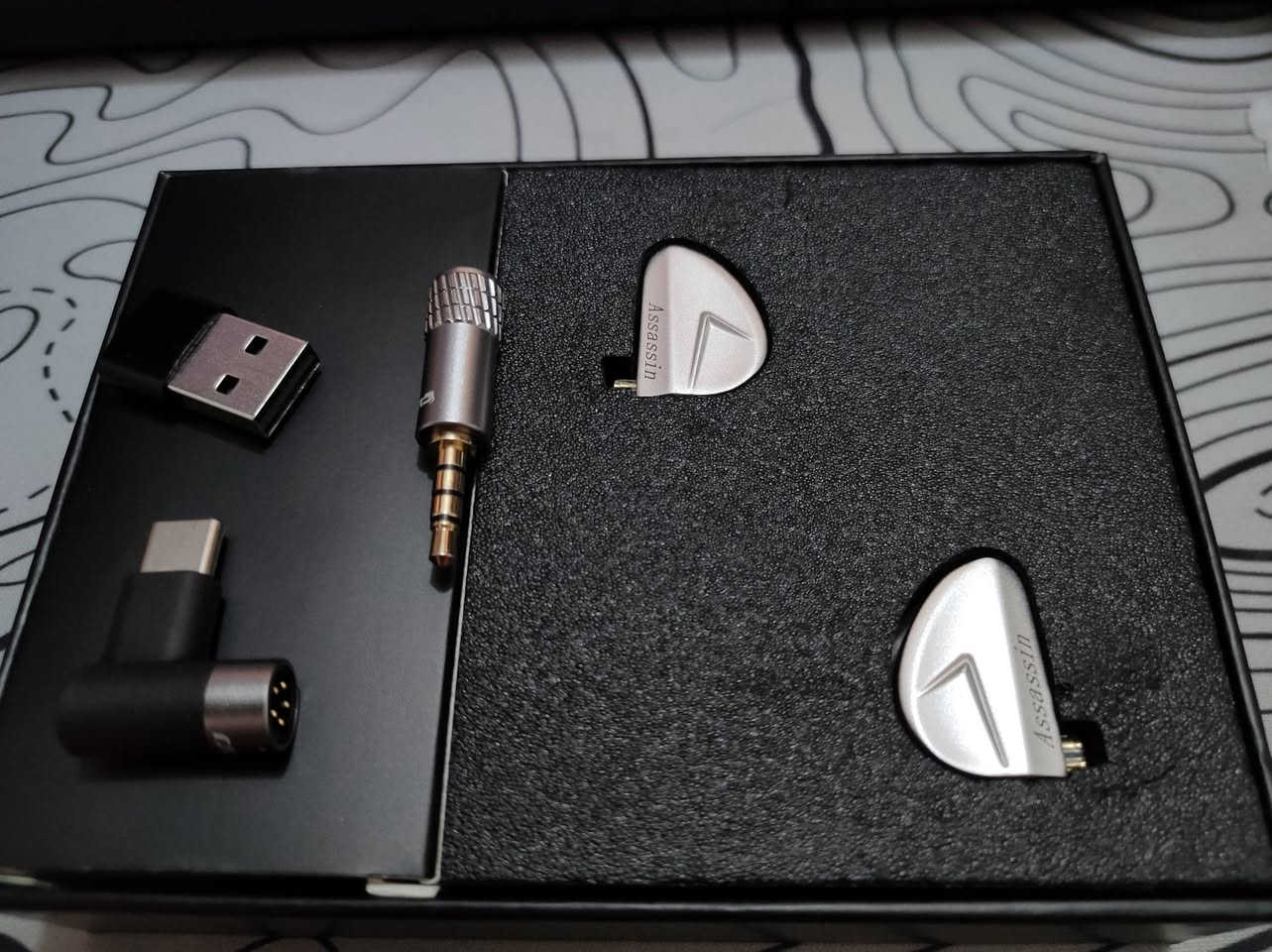 السلام عليكم
Cvj assassin silver 
مفحوصة وشغالة 
غراضها كاملة 
35 مع التوصيل لكل العراق


**إذا كنت صاحب هذا الإعلان وتريد حذفه لأي سبب، رجاءا أرسل رسالة إلى الدعم الفني**