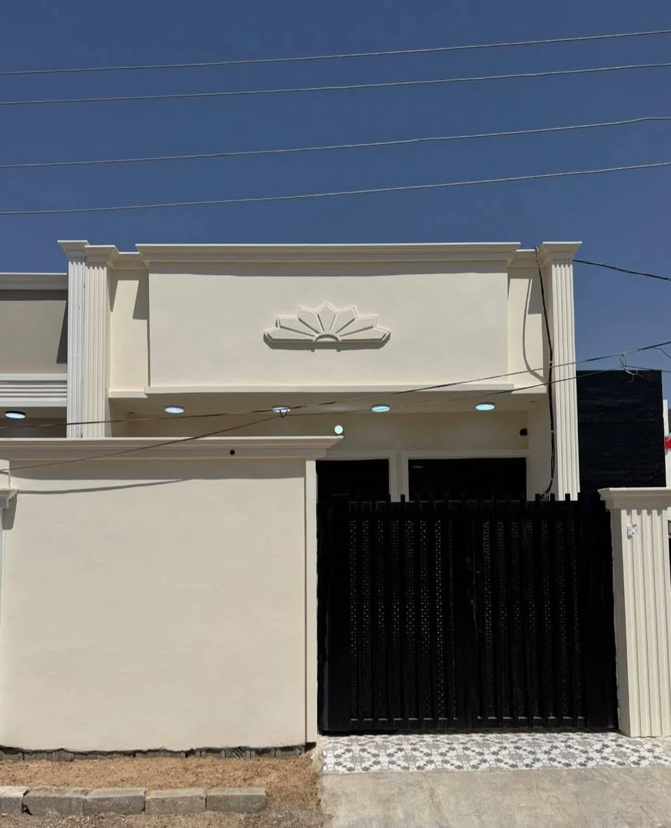 بعض  اعمالنا
الصبغ  الداخلي والخارجي🎪⛩️
كادر متخصص وبانسب الاسعار 
 يليق في بيتك 🏠
اصباغ جوتن🎨🖼️
البلاستيكي🎨🛑
البنتلايت بأنواعه🎨🌀
كادر متخصص⛑️🥋للتواصل بالخاص او الاتصال ***********
