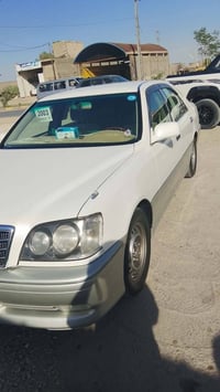 ملكه • ٢٠٠٣ • بدون لوحات