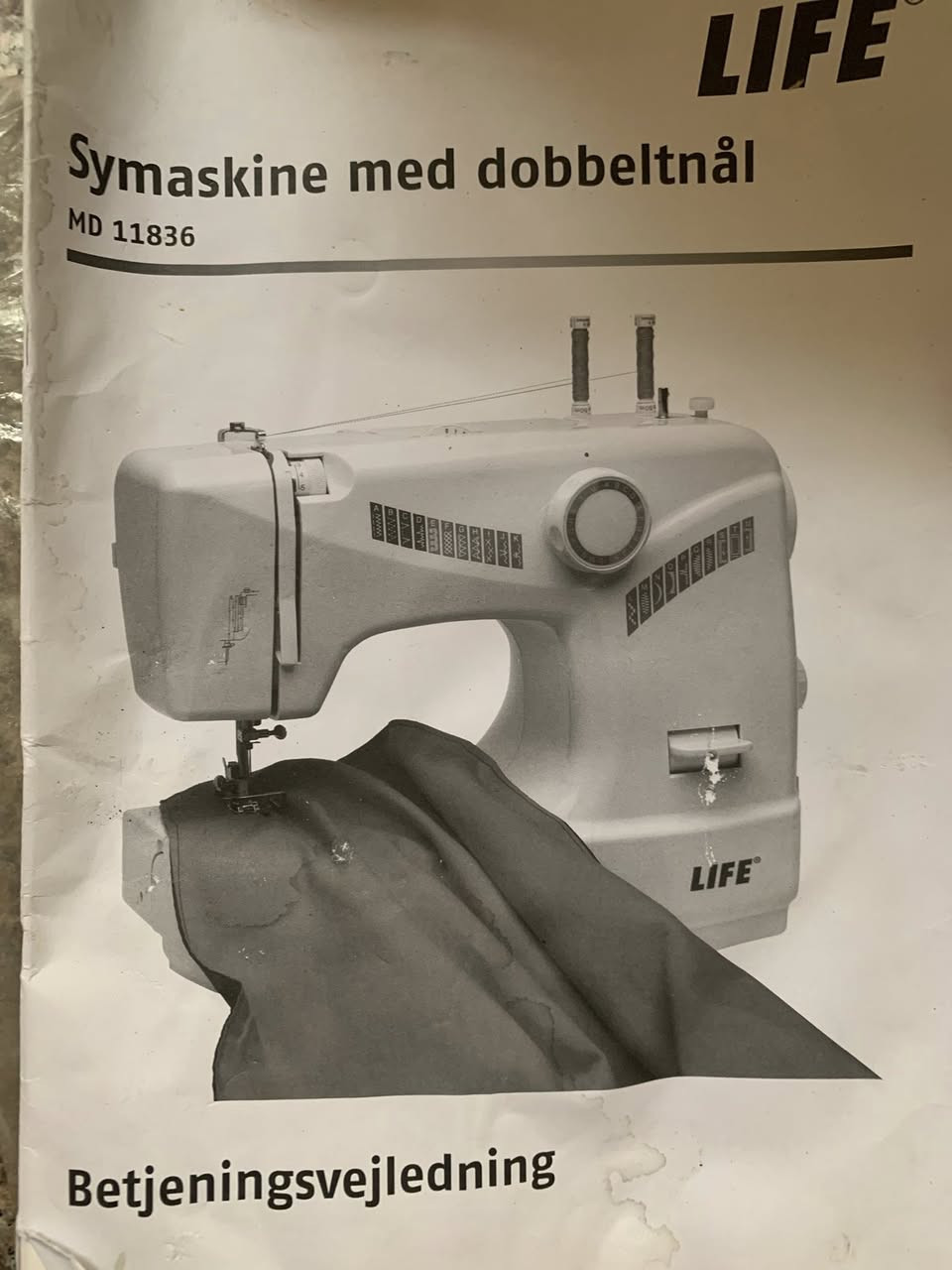 اغراض للبيع
المكان شارع الجمهورية


**إذا كنت صاحب هذا الإعلان وتريد حذفه لأي سبب، رجاءا أرسل رسالة إلى الدعم الفني**