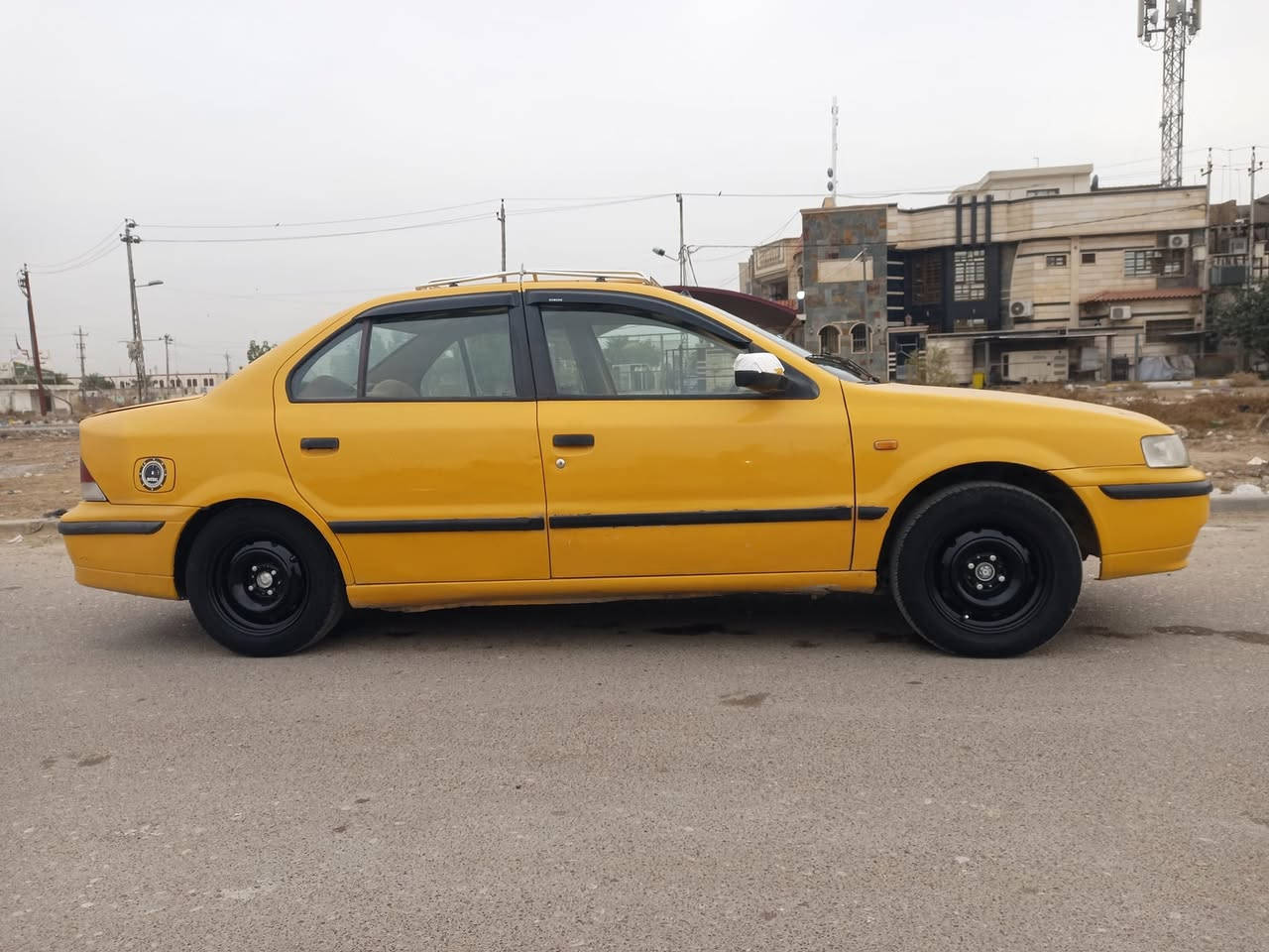 سمند موديل ١١ ناطقه محرك لاصرف ولاتبخير صدر أمامي وخلفي جديد تخم تاير جديد تبريد ثلج دوشمه عام رقم جديد دولي بغداد سياره جاهزه من كلشي مكان السياره بغداد السعر ٣٣ وبيهه مجال قليل ***********
