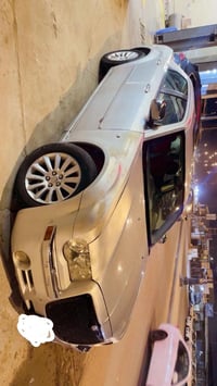 اوباما • ٢٠١٠ • ٨ سلندر ٥.٧