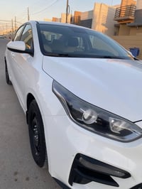 كيا سيراتو 2020 خليجي بسمي  رقم وهزه وسنويه جدد مكفوله السياره من الزي...