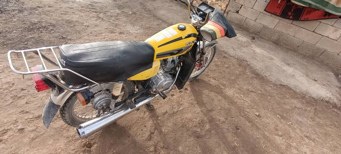 سلام عليكم دراجه للبيع مكفوله كفاله عامه بدون اوراق مكاني كحلاء قرب سيد سفيد ***********
