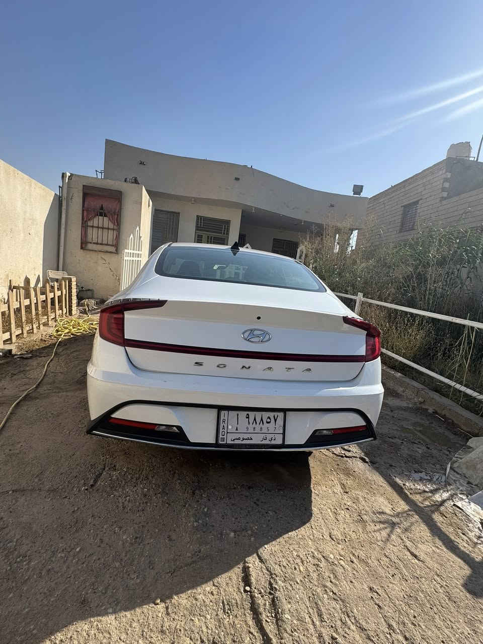 سوناتا 21
رقم ذي قار معوقين وكاله عامه بأسم المشتري
مكينه 2500
حادثه جاملغ وبنيد فقط
 بدون دواخل 
ومبدلات اصلي مو تجاري
السياره جاهزه ما بيه نقص كير مكينه تبريد 
السعر 148$ 

***********
