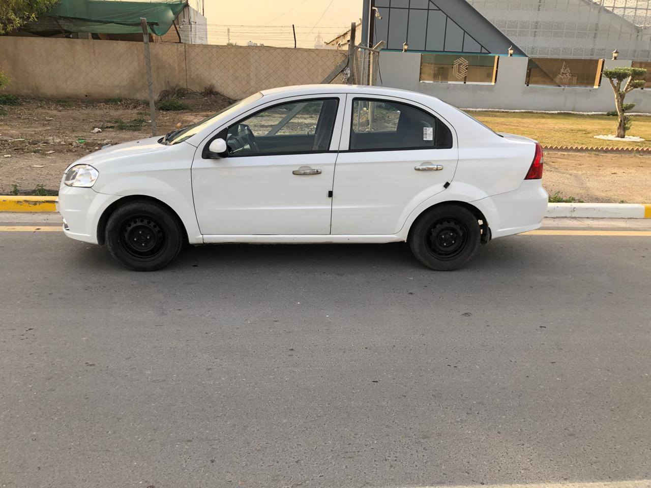 سلام عليكم افيو خليجي موديل 7 رقم بغداد أنكليزي بسمي مكينه مسكر 1600
كير اوتاماتيك تخم تايرات نضاف باتري جديد سويج سنتر لك 
 4جام كهرباء السياره بيها جاملغ الايسر و الدعاميات و بالجاملغ الأيمن كد شبر بدون دواخل وشواصي  مكاني بغداد مراوس مع كورلا 14-15-16-17 و أنطي فرق الي يريد مراوس يراسلني خاص او يخابرني ***********
