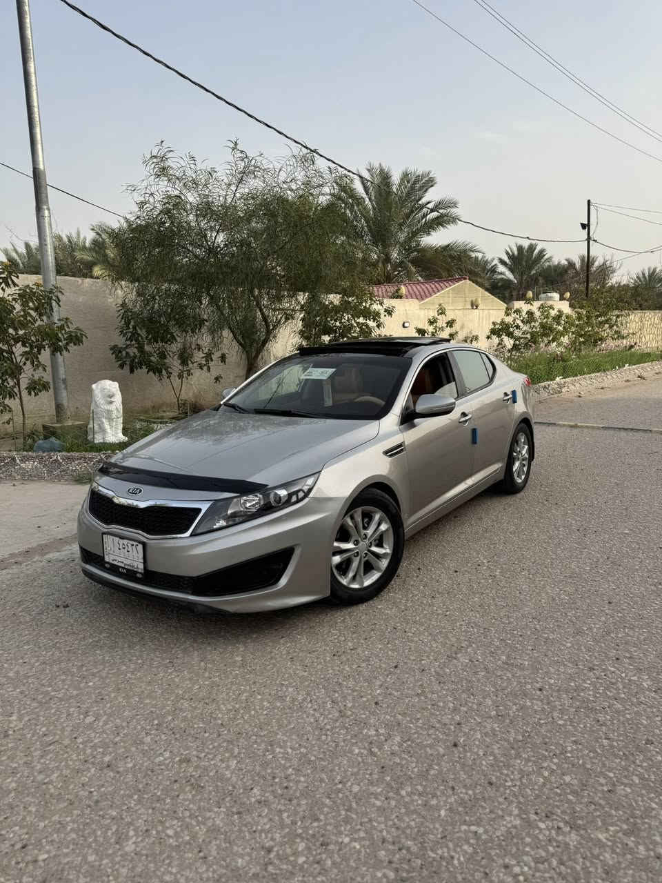 السلام عليكم . اوبتيما 2013 وراد امريكي رقم كربلاء مداور ثاني يوم . بيه صبغ بنيد وجاملغ ولباب خلفي .محرك 2400 موصفات سياره فول واحد ع واحد سياره جديده تخم تاير حداديه صدر جديد داخل جلد ونضيف مدوشمه اني تبربد تدفئه سياره كامله ع اخر حبابه السعر 110 وبيه مجال بسيط عنوان بابل قرب سيطره لاثار اتصال ***********
