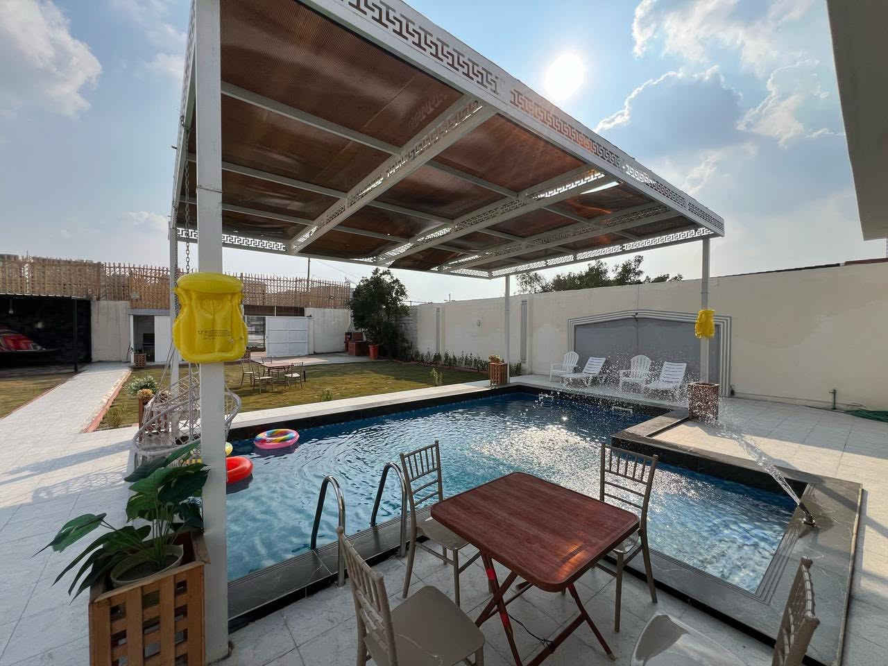 مزرعة للإيجار اليومي 🏡🌳
📍 الموقع: بغداد –حي صدام 

✔️ أجواء هادئة ومناسبة للعوائل

✔️ مساحة واسعة وخدمات متوفرة

✔️ مثالية للراحة والونسة

📌 للحجز والاستفسار يرجى الاتصال أو المراسلة على واتساب: 

 📞 ***********

 موثق في تطبيق اجرلي لسياحة المزارع في العراق 🇮🇶
