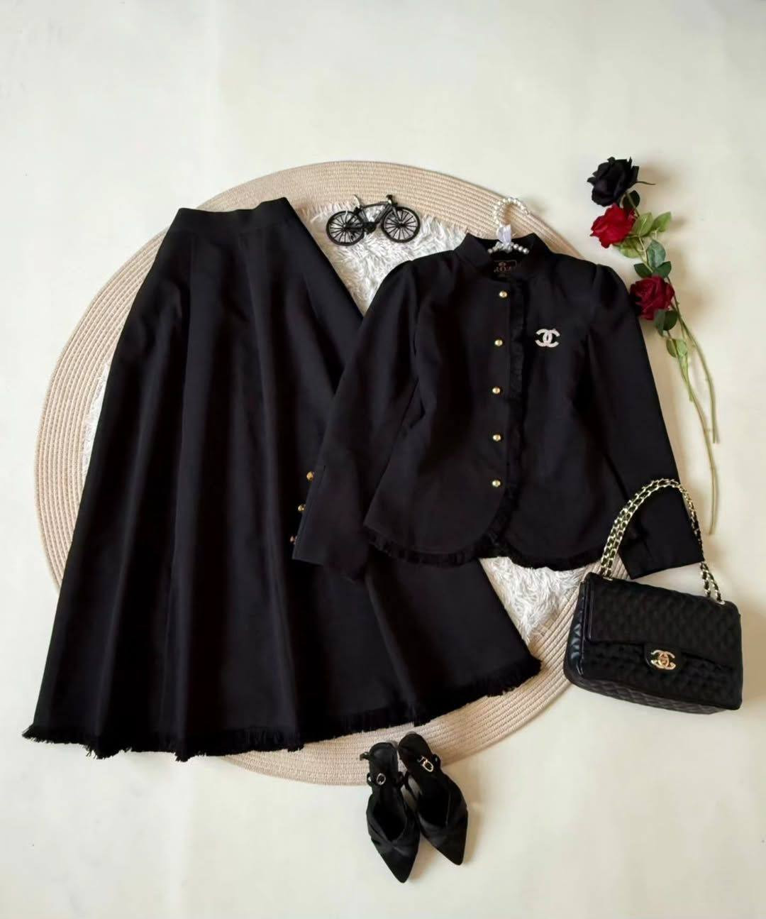 طقم قطعتين شي نازك
قميص + تنورة
#السعر ٣٣ الف
نوع الخامه  دابل تركي
طول التنوره 90 سم 
طول القميص ٧٥ سم 
القياسات 38/ 48
#التوصيل جميع أنحاء العراق ٥ الاف


**إذا كنت صاحب هذا الإعلان وتريد حذفه لأي سبب، رجاءا أرسل رسالة إلى الدعم الفني**