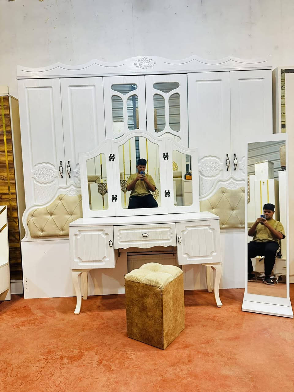 غرفه ترڪي مستخدم كانتري
6قطع 💗
نضافه 95بل💯
نضام ابواب💗 
السعر  550قفل 💗
مع شد🪛 ونقل 🚚  مجاني💯💯💯
سريرين


**إذا كنت صاحب هذا الإعلان وتريد حذفه لأي سبب، رجاءا أرسل رسالة إلى الدعم الفني**