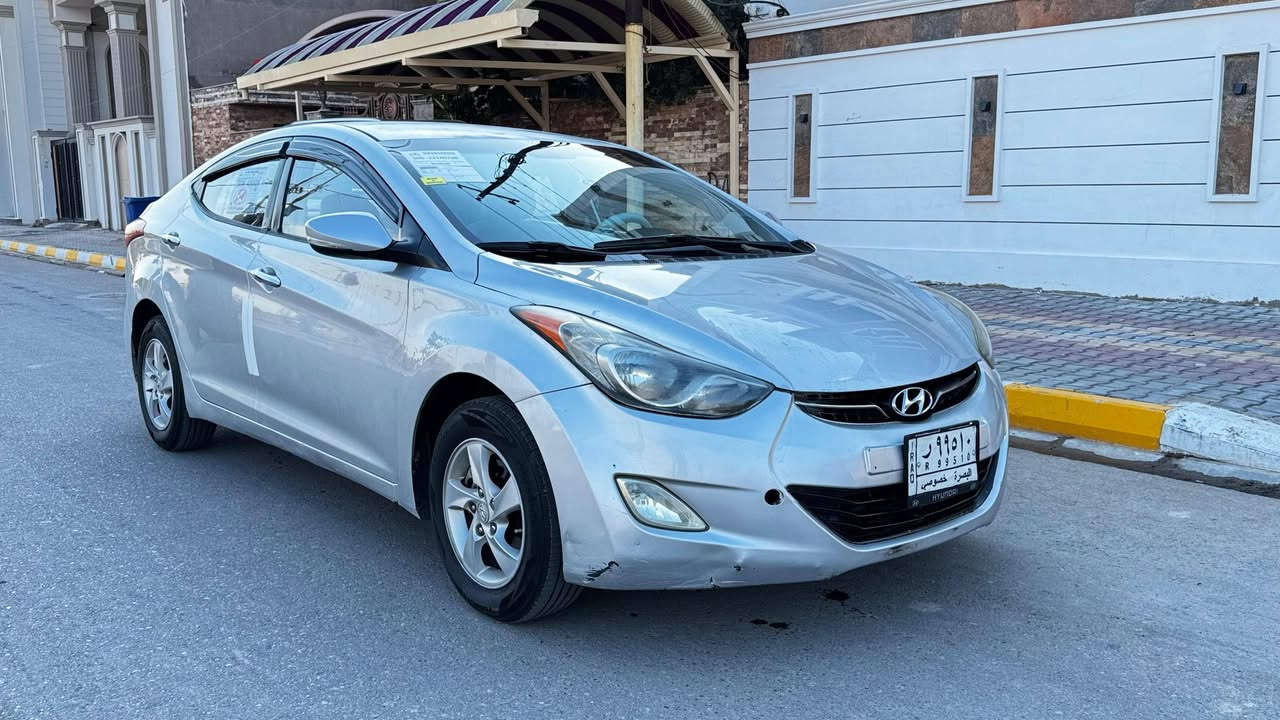 السلام عليكم هونداي النترا افانتي موديل 2012 رقم بصرة مشروع وطني تحويل ثاني يوم  تبديل قطعة وحدة مصبوغة حزام اثر جراد للجمالية محرك 1600 سيارة محرك وكير وتخم تاير حدادية وتبريد كلة جاهز لايت زنون اللون سلفري السعر 88 وبيها مجال بسيط للاستفسار على هذا الرقم (***********) العنوان واسط.
