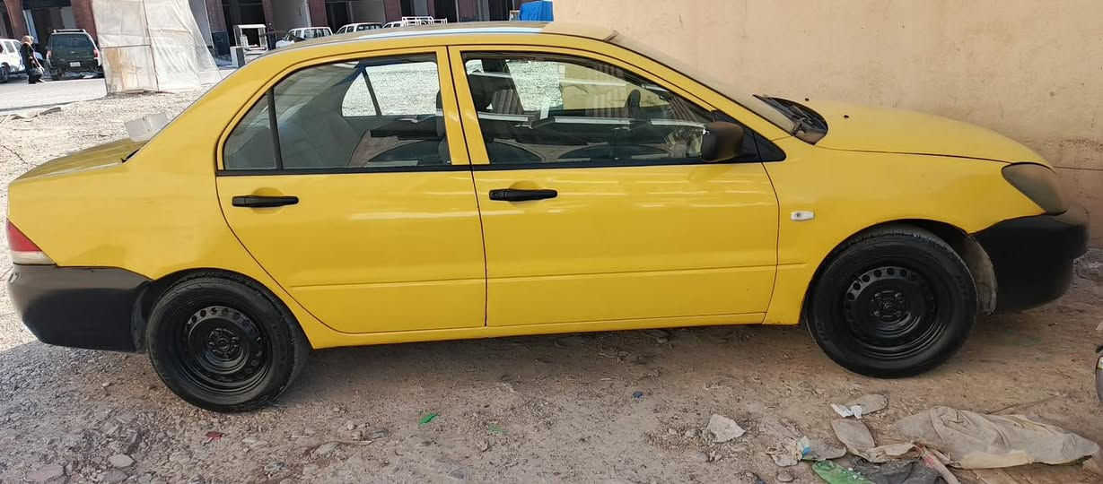 لانسەر بۆ فرۆشتن سەیارەیەكی تا بڵی پاكە   ماڵی دۆستە شوێن  كەلار  ژمارەی خاوەن یەتی پیوەندی پێوە بكەن 
0773 694 37 19
