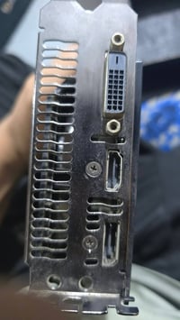 GTX 1050Ti • ٤ جيجا • نضيف