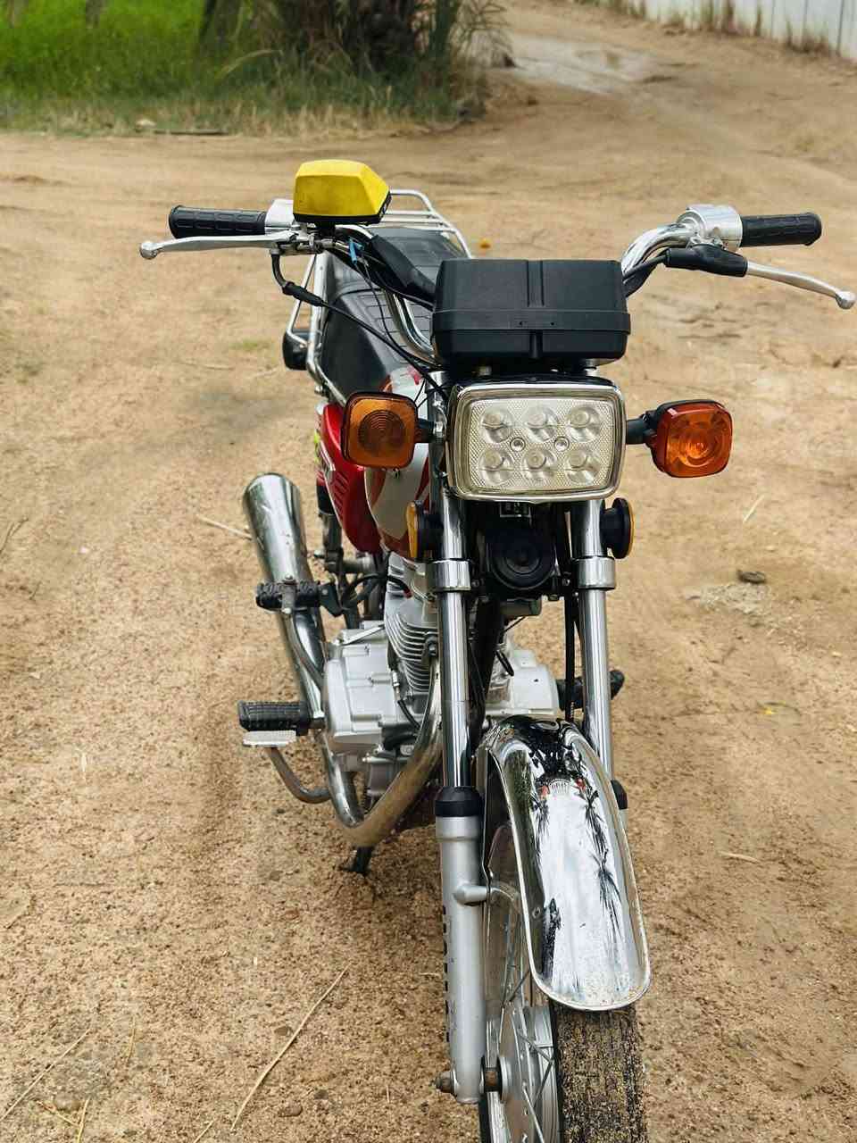 سلام عليكم دراجه نامه موديل 2025 اوراق سكنر دراجه نضيفه وحلوه ممفتوحه مكاني سده  سعر 500وبيها مجال حك جيه للاستفسار هاذه رقمي ***********
وخاص موجود
