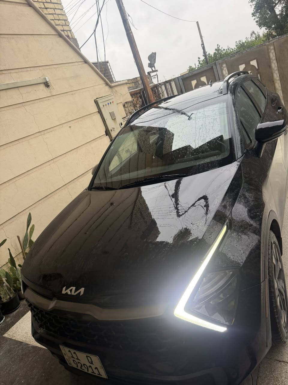 � للبيع – Kia Sportage 2023

اللهم صلِّ على محمد وآل محمد 🤍

سيارة سبورتج 2023 فل مواصفات، نظيفة جداً ومواصفات مميزة:

🔹 اللون: أسود شذري
🔹 3 أنظمة قيادة:

 • هايبرد
 • شحن كهرباء (Plug-in)
 • اقتصادي

🔹 السيارة مرتبة جداً
🔹 حادث خفيف بنيد (مبدل بنفس اللون، بدون دواخل)
🔹 بدون صبغ – نظافة عالية

💰 السعر: 21,500 دولار (قابل للنقاش للجادين)
📍 الموقع: بغداد

📞 للاستفسار والمشاهدة خاص أو اتصال

سيارة جاهزة للاستخدام اليومي، اقتصادية ومريحة ومناسبة


**إذا كنت صاحب هذا الإعلان وتريد حذفه لأي سبب، رجاءا أرسل رسالة إلى الدعم الفني**