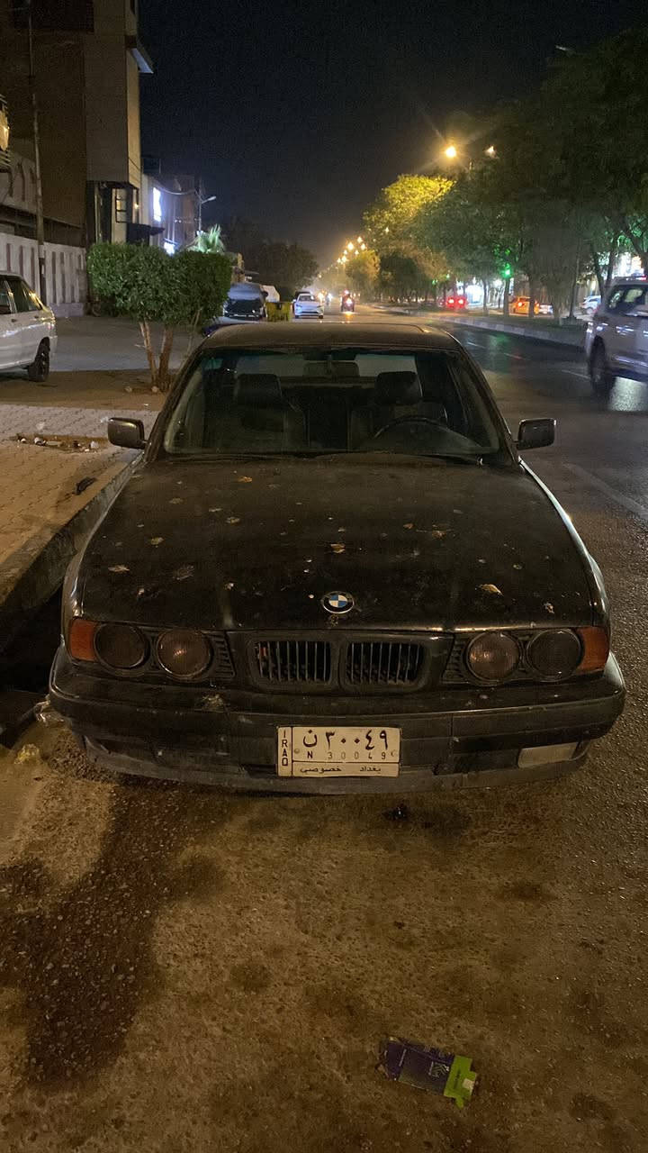 السلام عليكم بي ام مديل 1992 530 مكينه v8 معروفه سياره نضيفه نقصهة تبريد وكير بي خربطه سعرهة 48  
*********** مكانهة كربلاء
