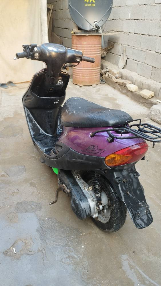 السعر 350 الف وبيها مجال حك الجيه 
رقمي:***********
واتساب البصرة, العراق
