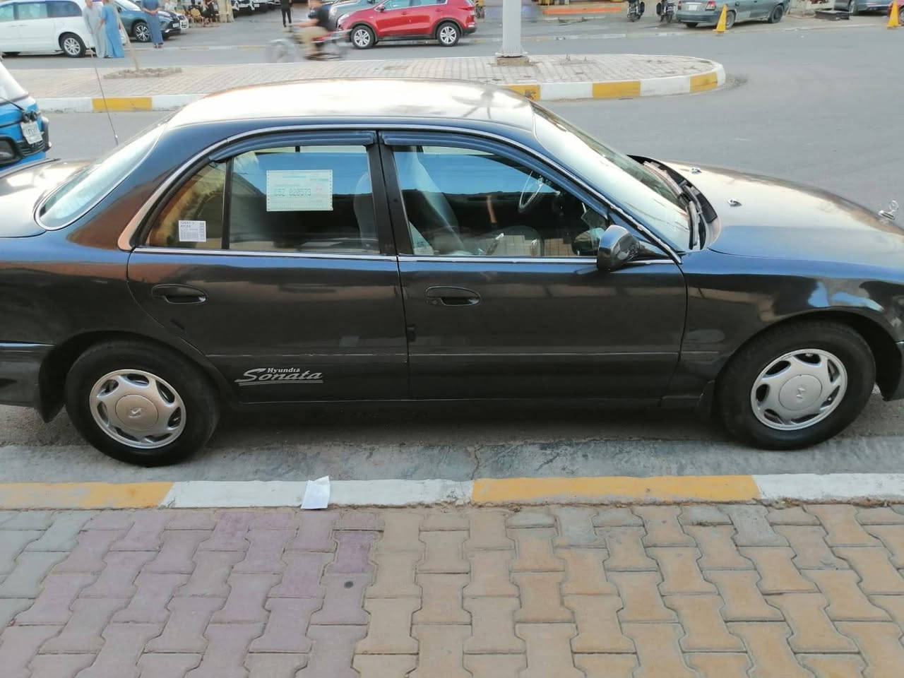 سلام عليكم البيع سياره سوناتا٢ نظيفه كير عادي تبريد شغال مكانه هيت سعره ٤٠ وبيه مجال ***********
