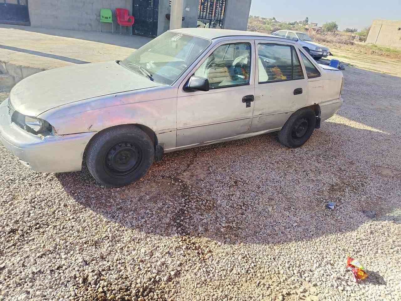 السلام عليكم دايو سلو موديل 94 محرك وكير كفاله تايرات جدد تقريبآ باتري جديد اصل تبريد بس كمبريسر مابيها  جاهزه وقتصاديه بالبانزين كهربائيات شغاله سنويه عضم عاج ساقطه وشرعيها مايسوي وكاله يحول السعر 20 وبي مجال المكان مكيشيفه ***********
