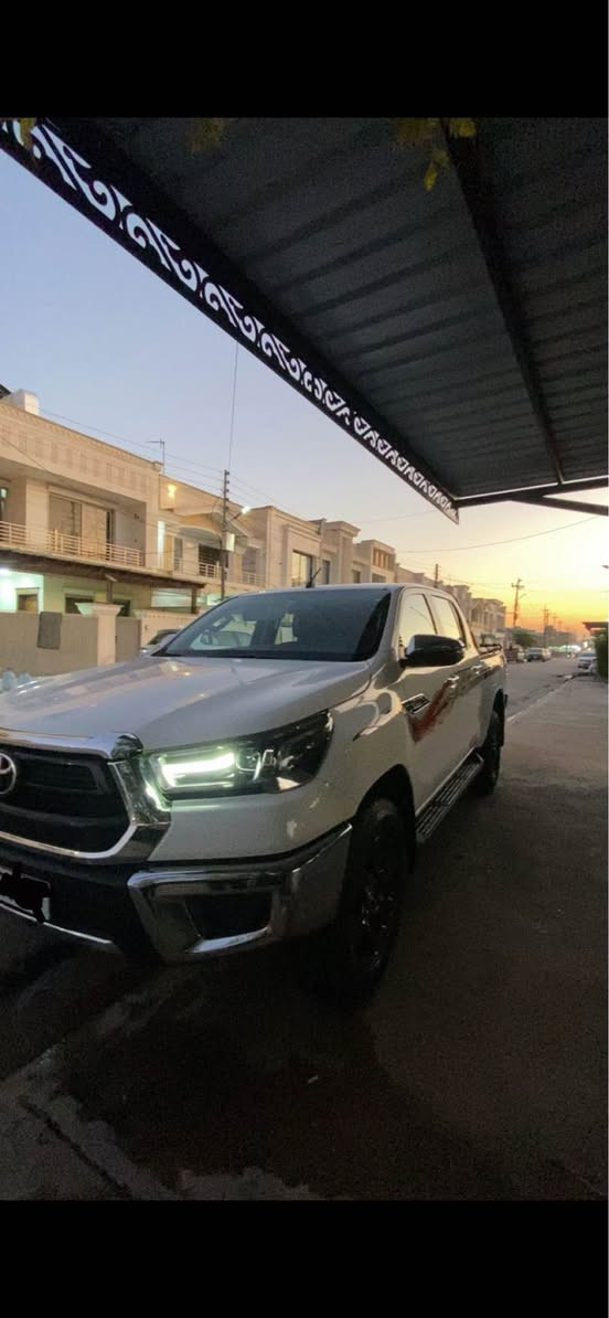 سلام عليك توێتە هایلۆکس ٢٠٢٤
_سبوغو تەعدیلی نییە تەنیا ٢ قۆپی بچووکی هەیە کلینە لە سبوغو تەعدیل
٦٩هەزار ڕۆیشتووە
_تةبريد مەرکەزیە تەحدید سورعەیە  ئیکۆیە قفل پاتریە 
_سەنەوی و ڕەقەم هەمووی نوێیە بەناو کردن بەشەرت تەقەو ڕەقەی بە شەرت جاهیزە ٣٣٥ کەمێک مەجال. 
***********
هلا حبايب تويوتا هايلوكس ٢٠٢٤ بدون سبغ بدون تعديل
صيارة تبريد مركزي تحديد سرعة و ايكو 
سةنةوية رقم كلشي جديد ما بيها ايي نقص 
صيارة ب اسمي تحويل بشرط 
٦٩ كم ماشي 
٣٣٥ بيها مجال بصيط للطيبين
*********** أربيل, العراق
