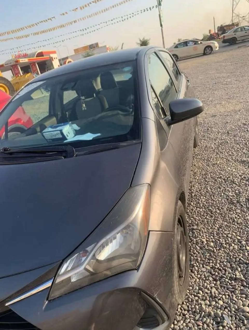 تۆیۆتا یارس 2019 LE
چوار جام کارەبای
کوشین هیتەر
کامێرە 
شاشە گەورە
راداری پێشی و خەتی جادەی
عەساسی دواوە
تەعدیل سورعە
زۆر مواسەفاتی دی تێدایە 
سەیارەکە زۆر پاکە بێ کێشەیە
بەشەرتی غەرامە 
سەیارەکە 98هەزار کیلۆمەتر ڕۆشتوە
یەک چاملغی لای سایەق سبوغە بێ داخلی 
شوێن هەولێر
ژمارە مۆبایل *********** وەتس ئەپی لەسەرە
نرخ١١٤  مەجالەکی کەمی تێدایە أربيل, العراق
