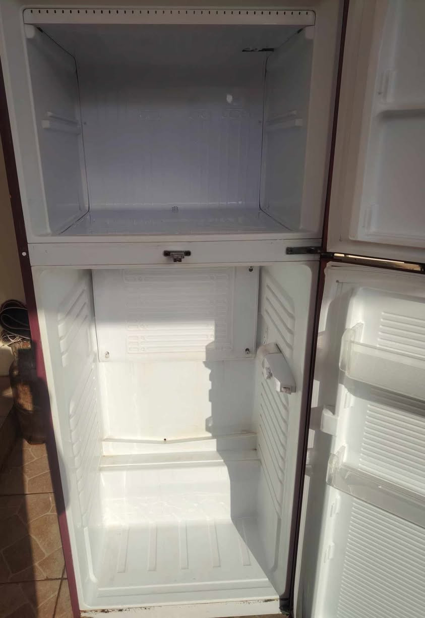 ثلاجة للبيع السعر 250 وبي مجال الشراي يدخل خاص


**إذا كنت صاحب هذا الإعلان وتريد حذفه لأي سبب، رجاءا أرسل رسالة إلى الدعم الفني**