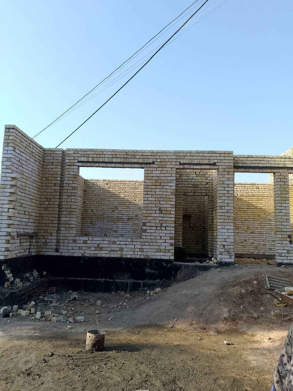 كادر. بناء مميز مكطوعه   وعلى.  اليوميه. اتصل بنا على الرقم التالي ***********
