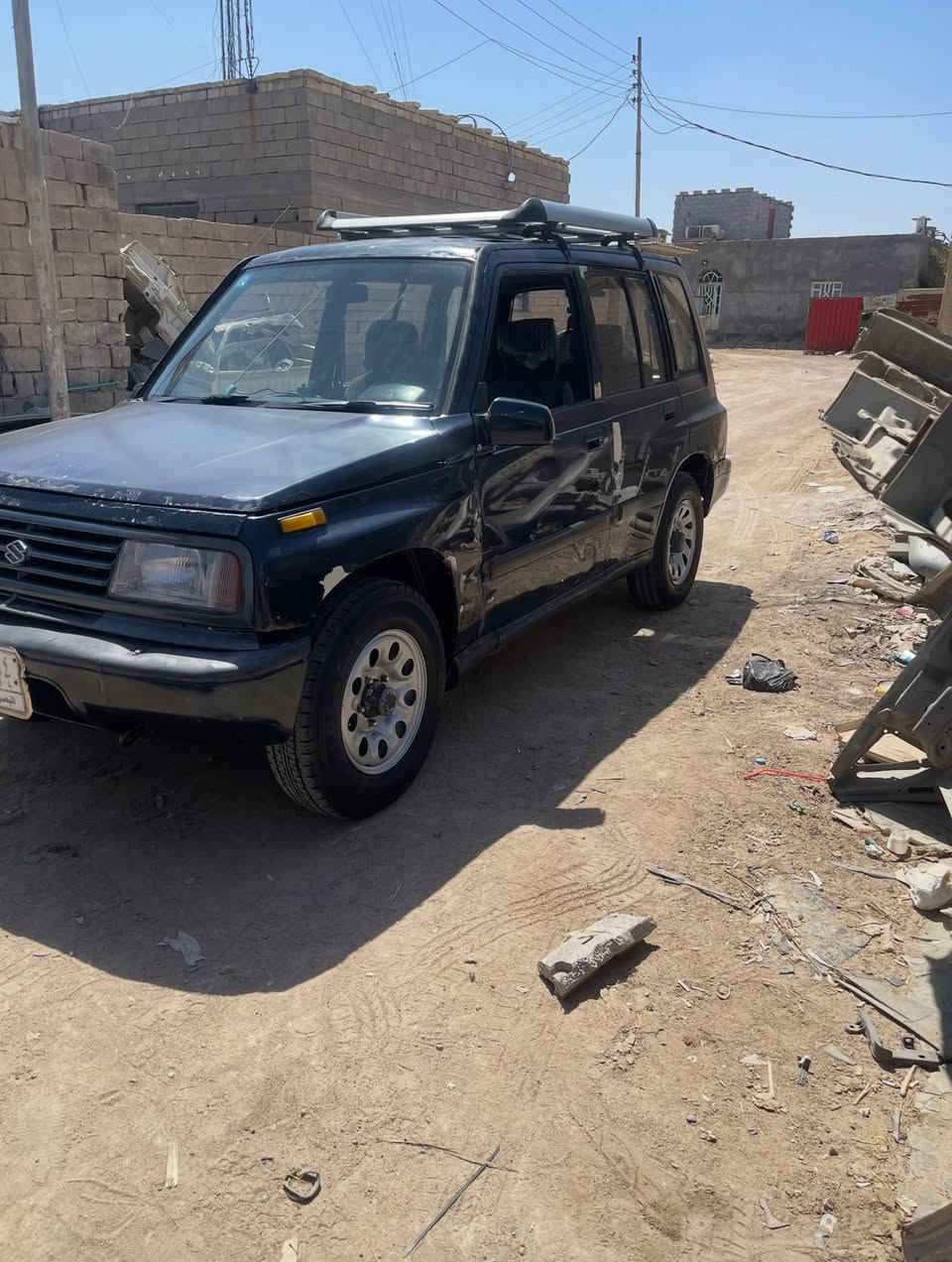 سازوكي موديل 2000 سنويه 2029 باسمي 
كير ومكينه خير من الله كهربائيات شرط كلهن شغالات السياره نقص جعمقه ستيرن بيها بوش 
السعر 28 وبيها مجال المكان بصره 
رقم الهاتف *********** البصرة, العراق
