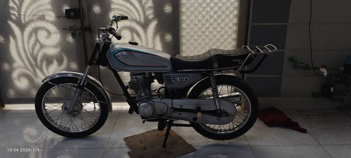 سلام عليكم
ماطور للبيع سعر ٣٠٠ وبي مجال بسيط مابي عيب شراي اتصل وتدلل ***********
