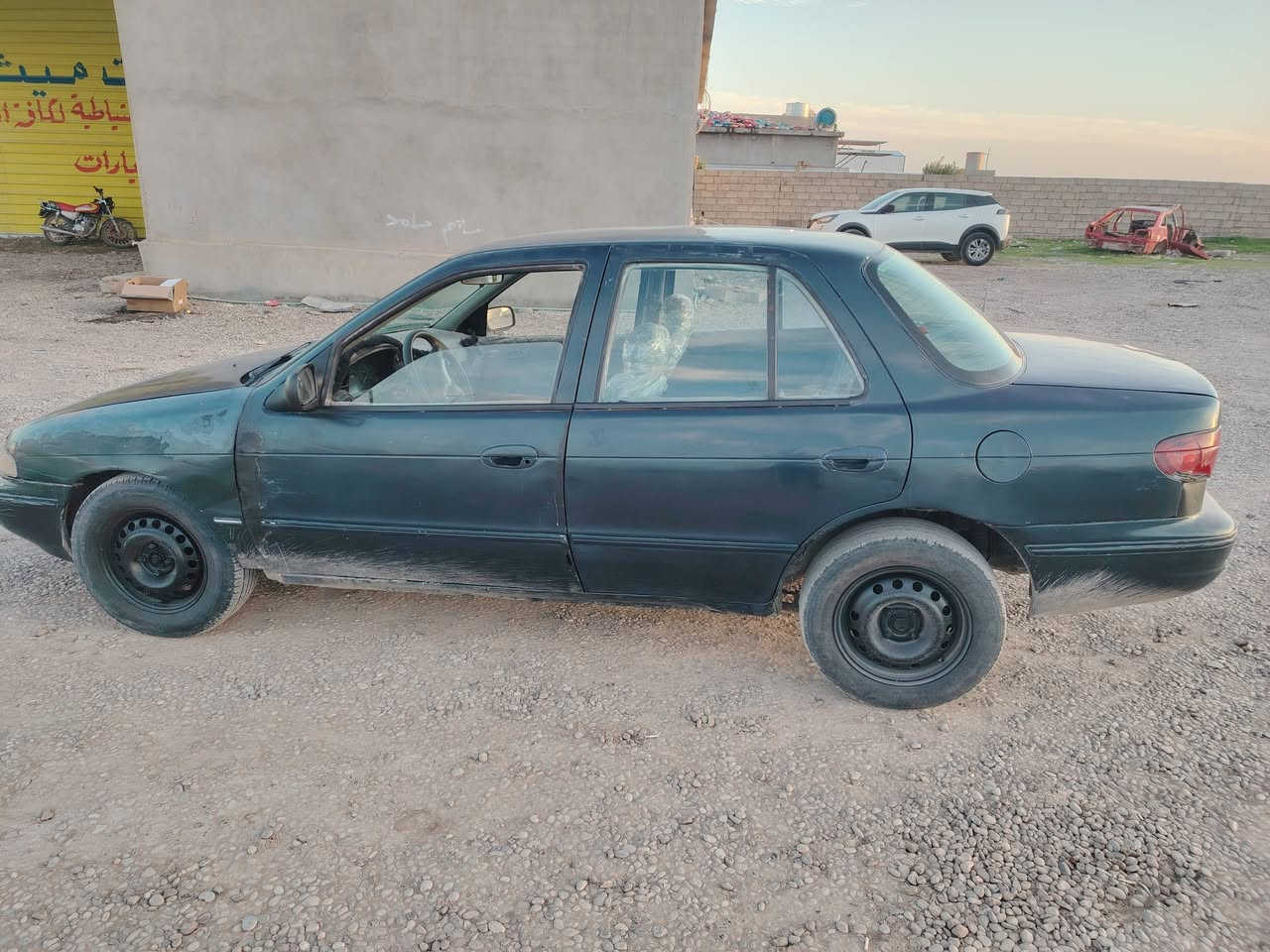 سلام عليكم كيا سيفيا للبيع رقم جديد محرك وكير شرط والباقي شوف العين موديل 94 السعر 25 وبيها مجال *********** العنوان القياره
