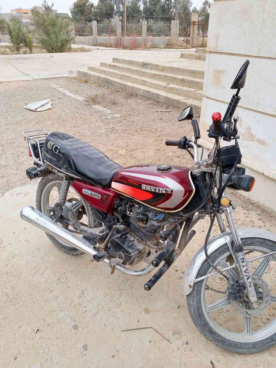 دراجه للبيع السعر 400وبي مجال ***********
