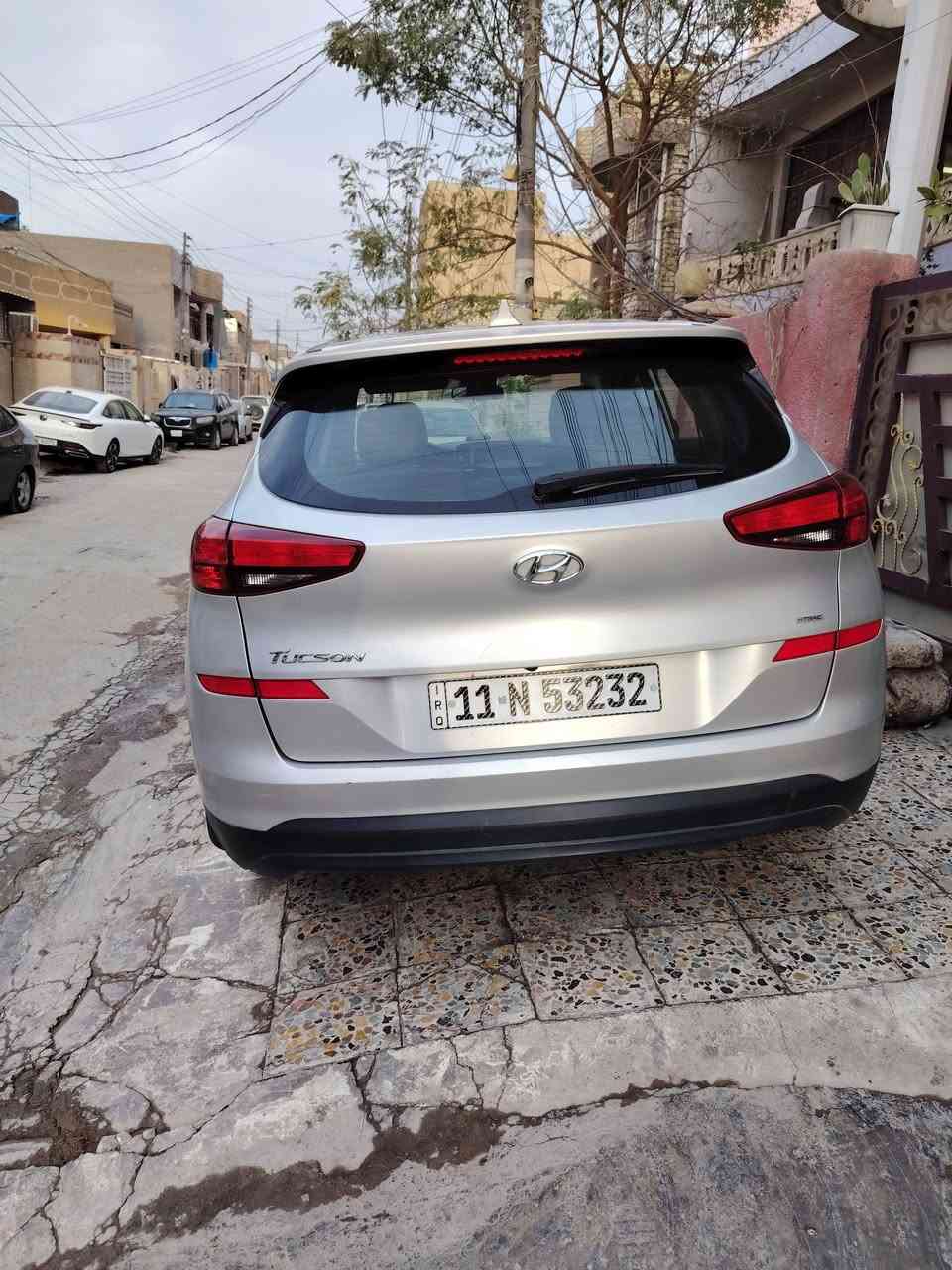 السلام عليكم توسان 2019 سياره بدون ايرباك بدون دواخل ورد امريكي سونر موجود بالمنشور ماشيه 80 مواصفات حلوه شاشه كار بلي بلوتوث فول تحكم ستيرن كروز سرعه ساد بريك دكمه
سعر ١٦٥ عنوان بغداد الدوره ***********
