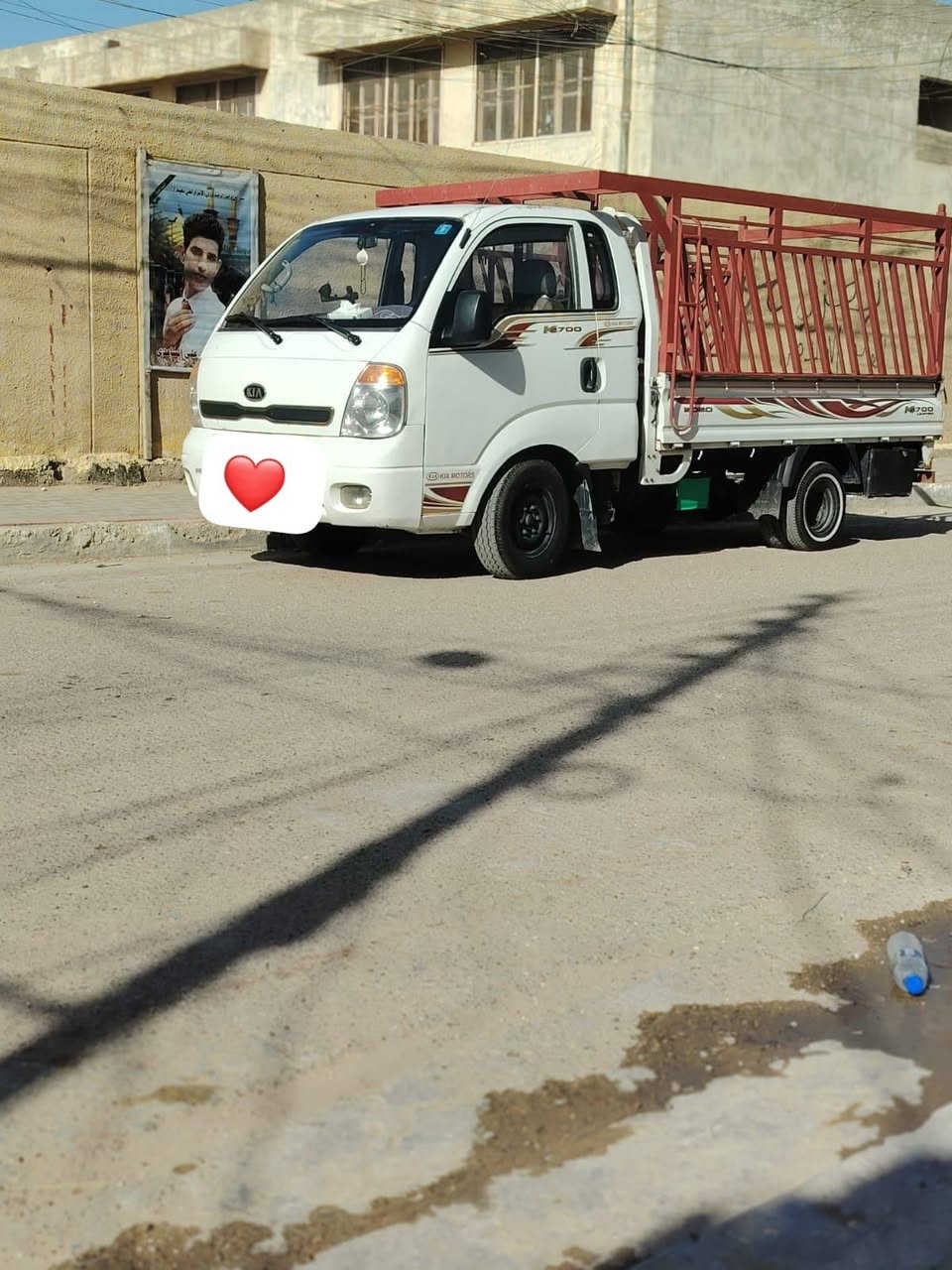 السلام عليكم مرة خصت مدير الكروب المحترم كية حمل مديل ٢٠١٠ معمرة مكينة جديدة لاتبخير ولاتنقيص كشر نضيف السعر ب ٩٢ وبيها مجال بصيط ***********
